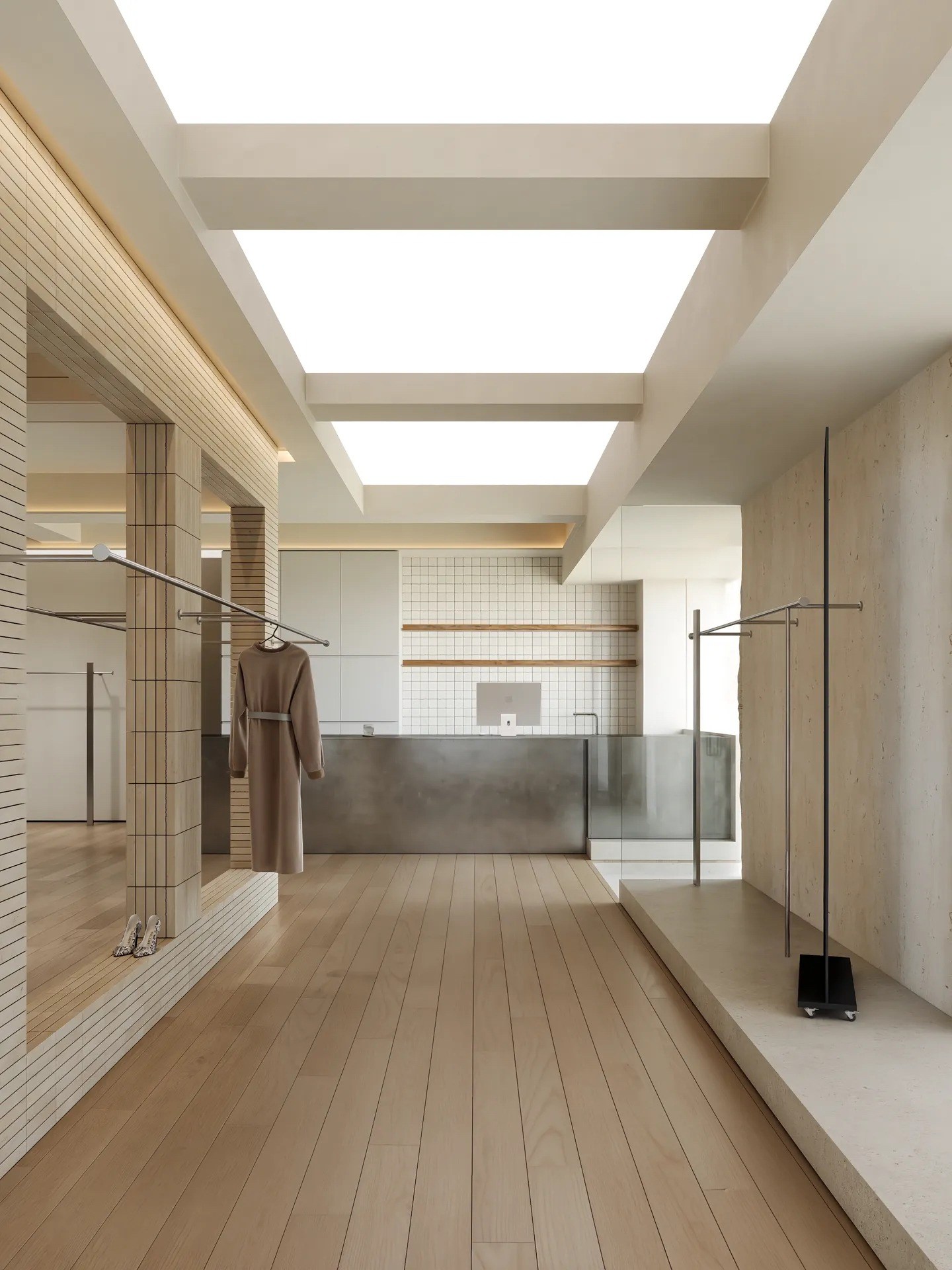 Soft Minimalist Fashion Boutique